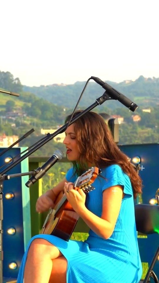 Fue una delicia tener a @antia.musan en Los Conciertos de La Atalaya de Noches Pejinas Cantabria Infinita. Un recital cuidado, conectando con el público y con una atmósfera mágica. ¡Inolvidable!

@cantabriaturismo @ayuntamientolaredo @radiocostaesmeralda @vinilofm_cantabria @radiolaredo @11tvcantabria @copecantabria @theimagos

#CantabriaInfinita #CantabriaApetece
#NochesPejinas #MúsicaEnVivo #MúsicaEnDirecto